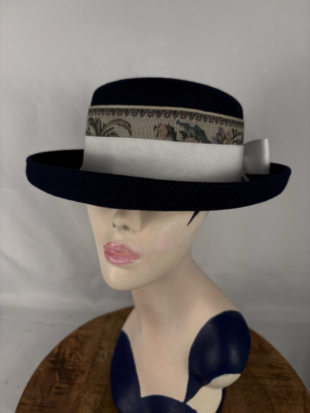 Vintage Hoodlums 80s NAVY BLUE Felt Boater Hat WHITA Ribbon Bow Flat Top
